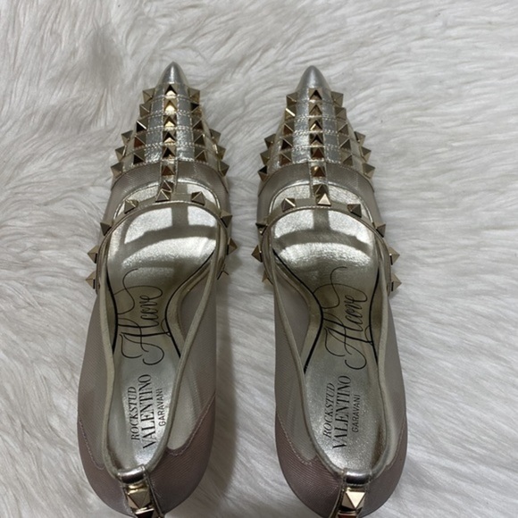 Valentino Garavani Rockstud Alcove pump size 37.5EU - Picture 5 of 14